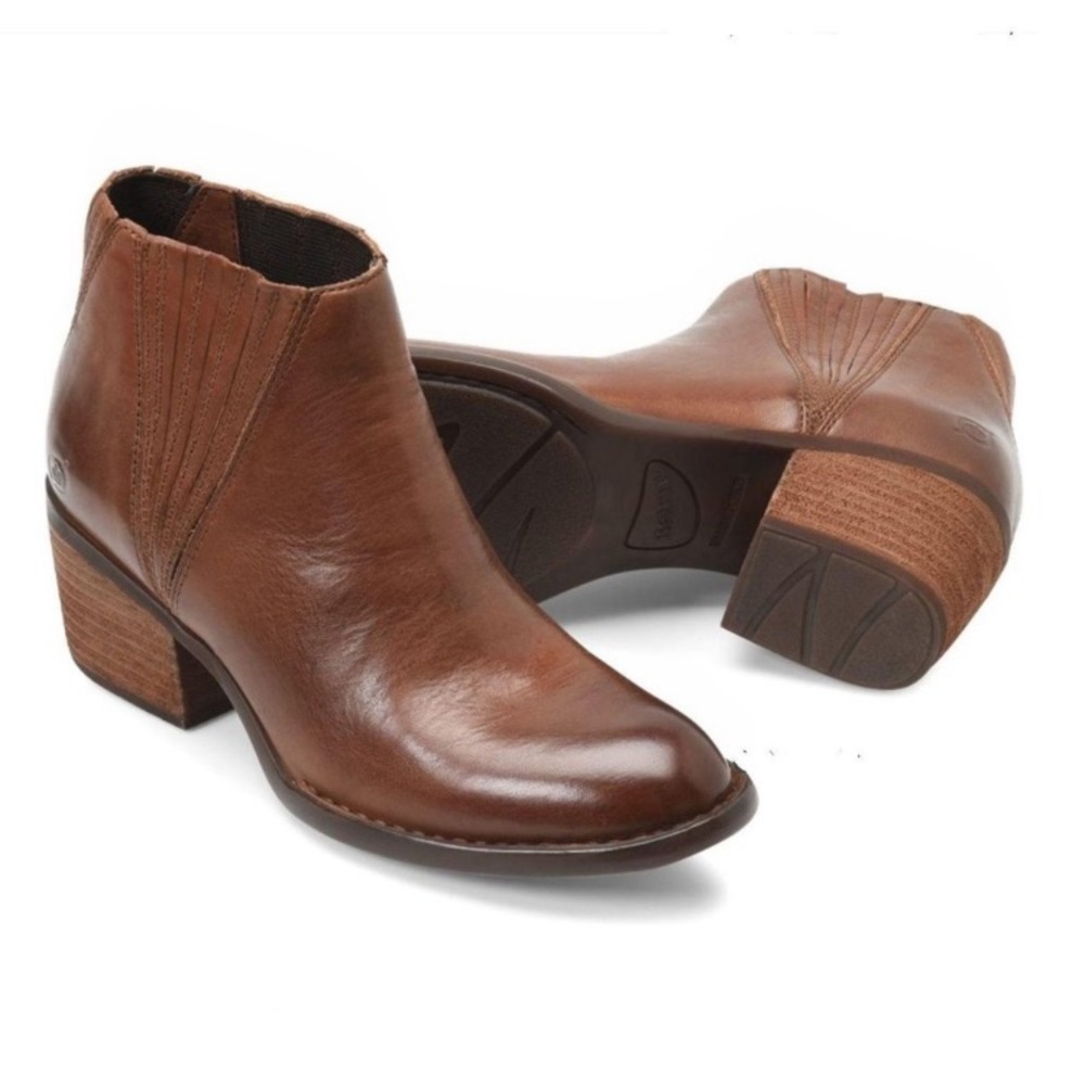 BORN SACRAMENTO Stacked Heel Leather Bootie Size 7.5